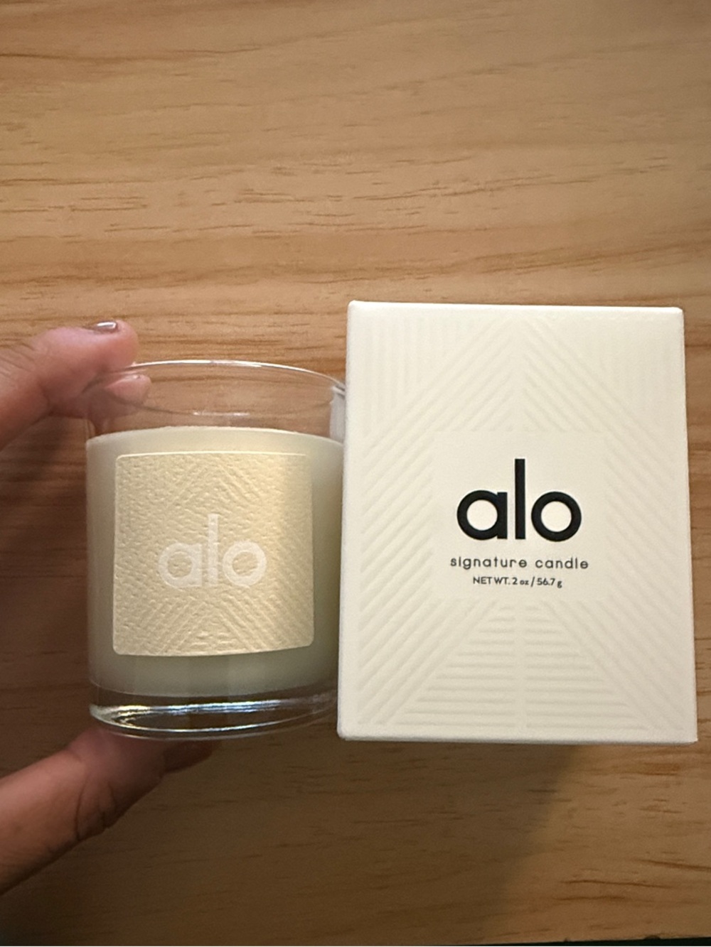 Alo Signature Scented Candle